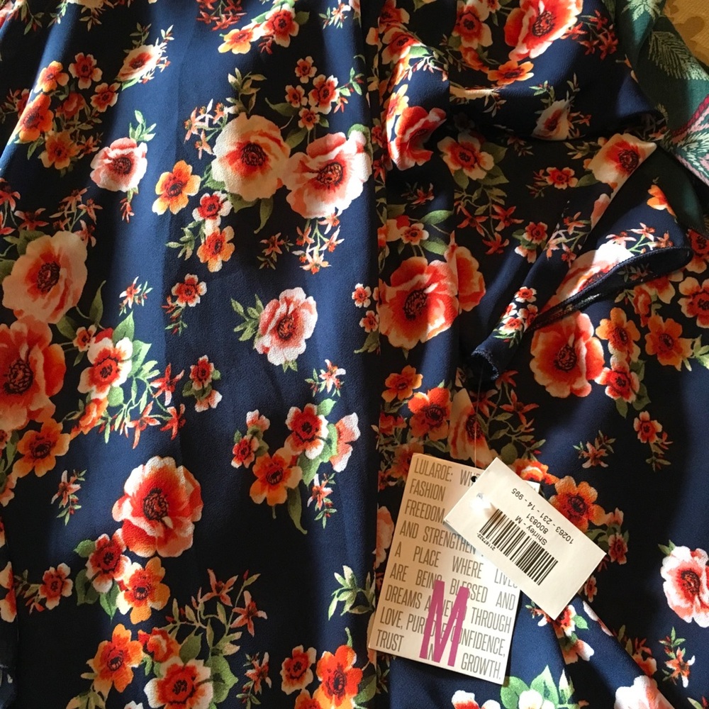 Floral Shirley